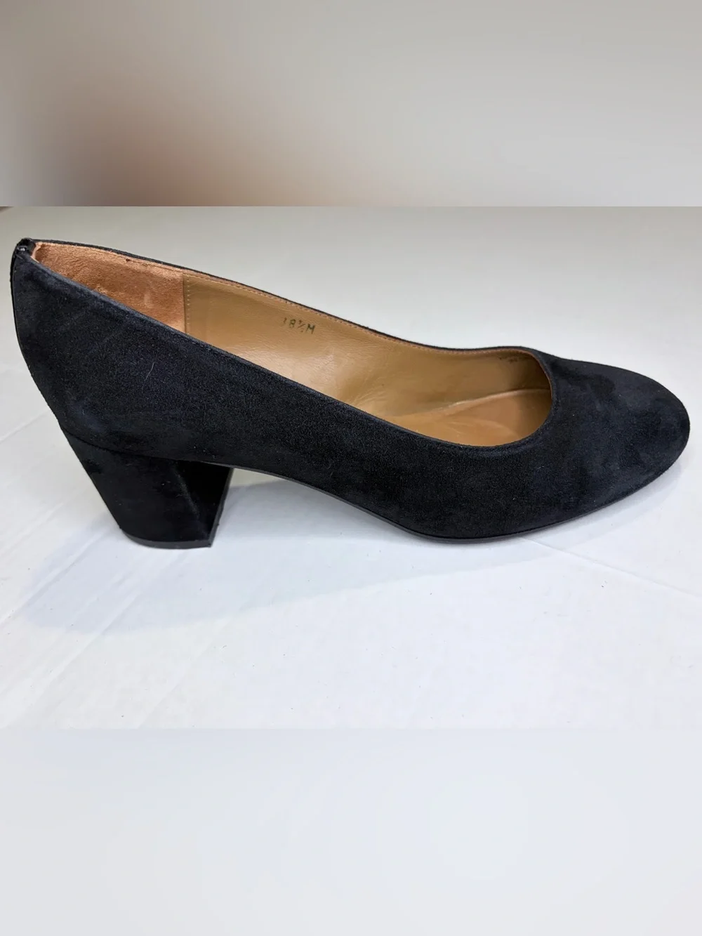 Margaux The Heel Black Suede Block Sz 8.5 EU 38.5 Handmade Spain Quiet Luxury